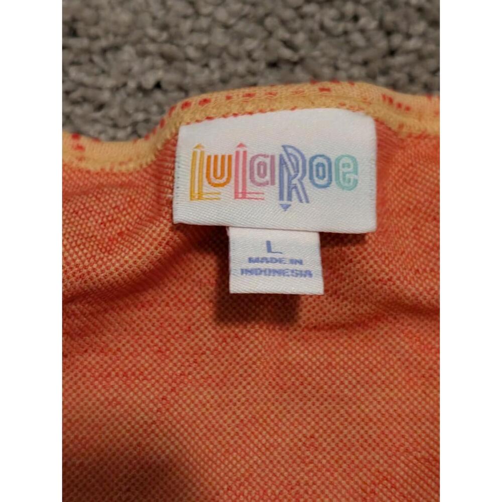 lularoe classic t large - Picture 4 of 5